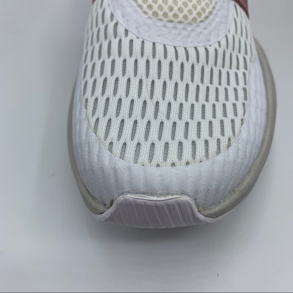 Sorel Women’s Kinetic Impact Strap Sneaker Size 6.5 - Picture 5 of 10